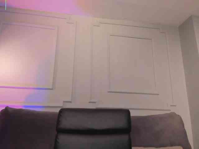 EveBenson webcam