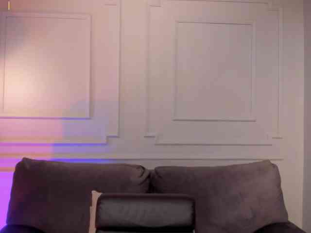 EveBenson webcam