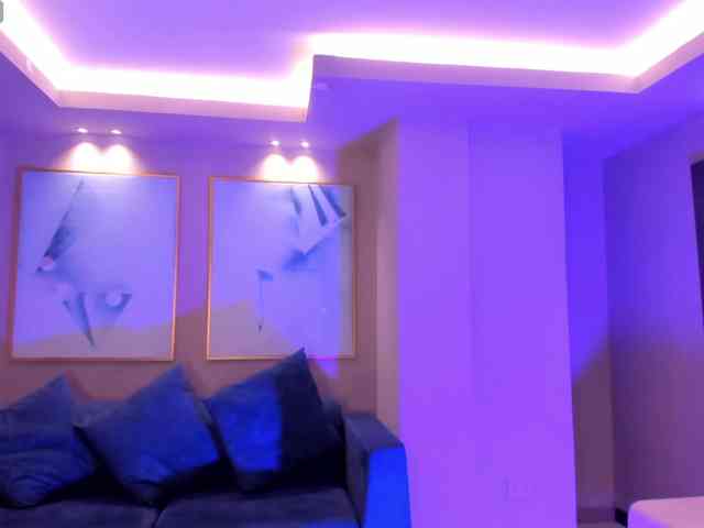 EveBenson webcam