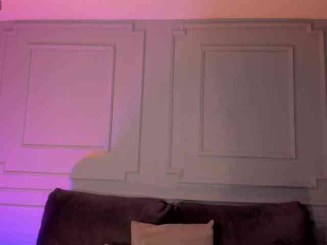 EveBenson webcam