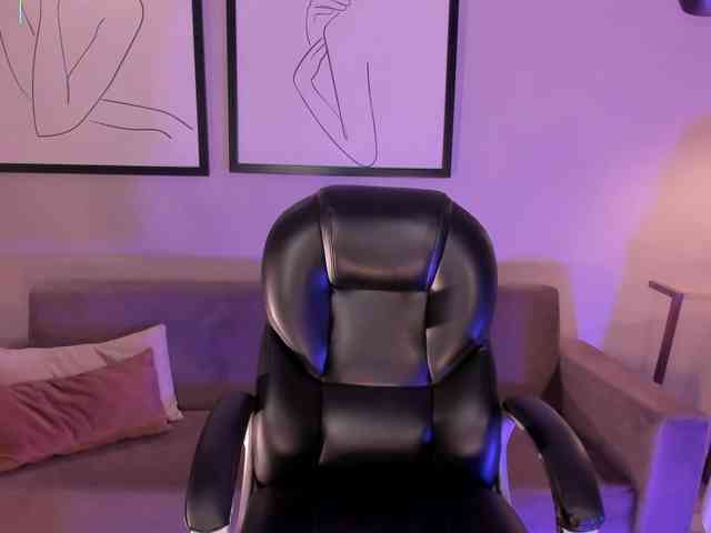 EveBenson webcam