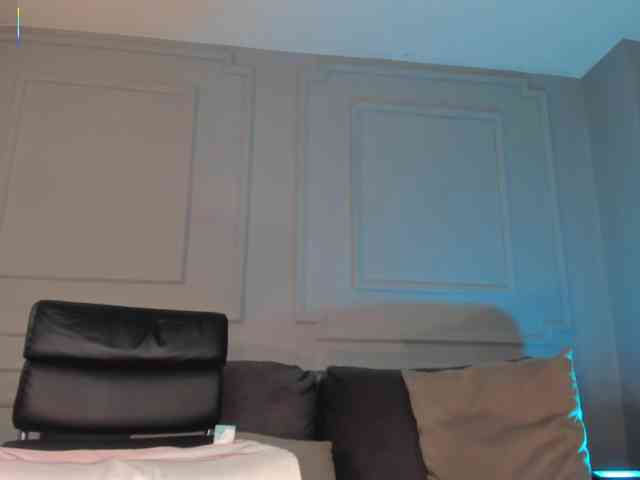 EveBenson webcam
