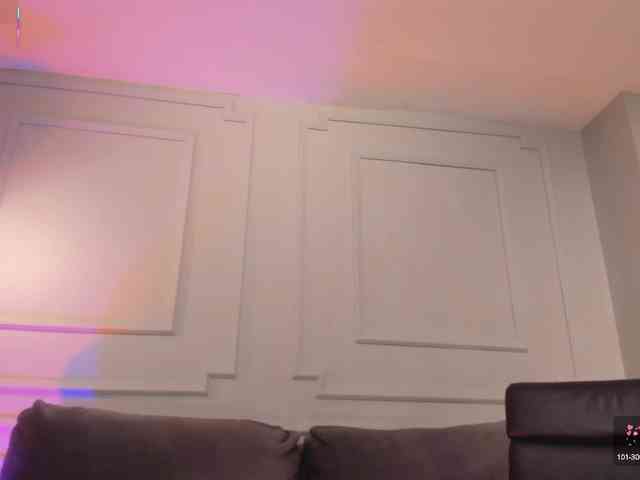 EveBenson webcam