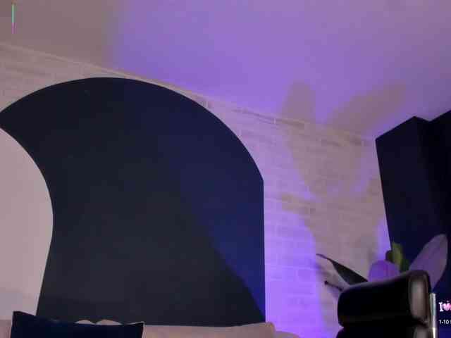 EveBenson webcam