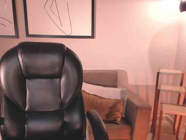 EveBenson webcam