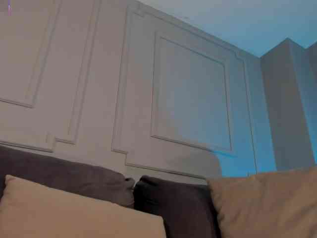 EveBenson webcam
