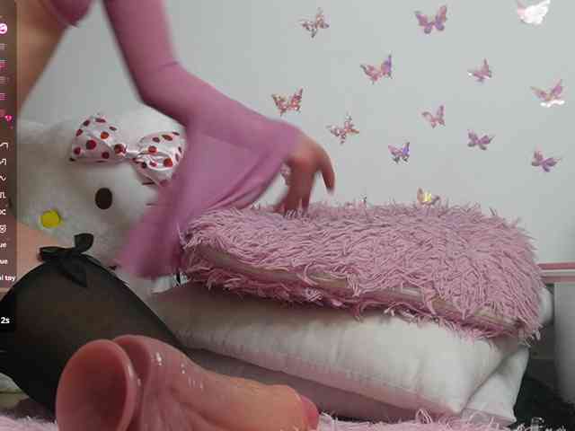 Kitty-Roses webcam