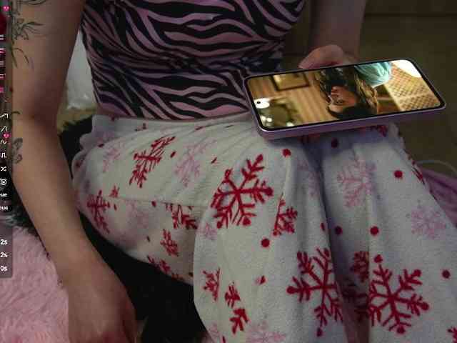 Kitty-Roses webcam