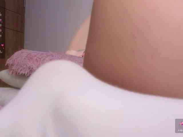 Kitty-Roses webcam