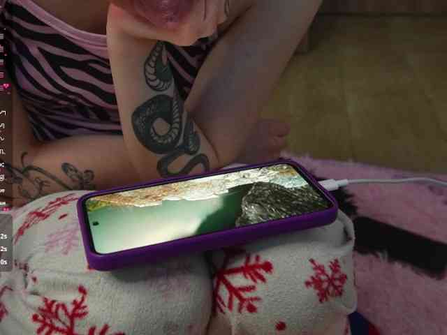 Kitty-Roses webcam
