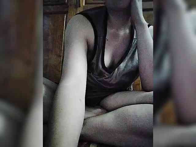 sexcam show Sahara2