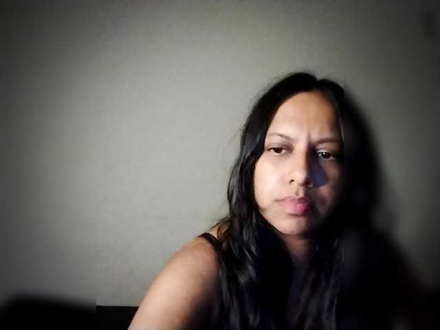 swaness10's BongaCams show and profile