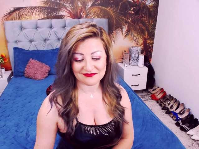 eviajoness's BongaCams show and profile