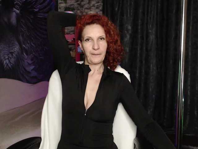 Colibri- from BongaCams is Freechat