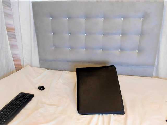 xionelagatee's BongaCams show and profile