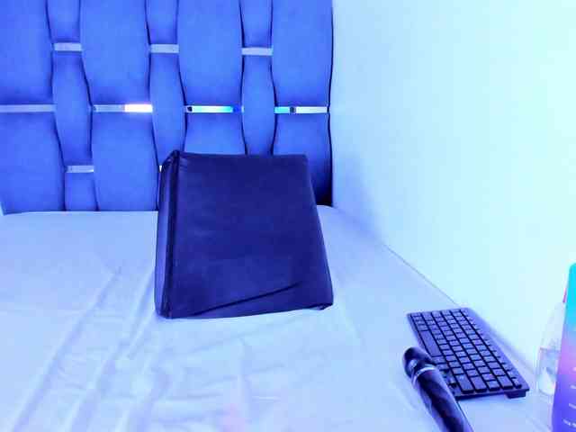 xionelagatee webcam