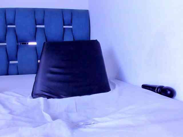 xionelagatee webcam