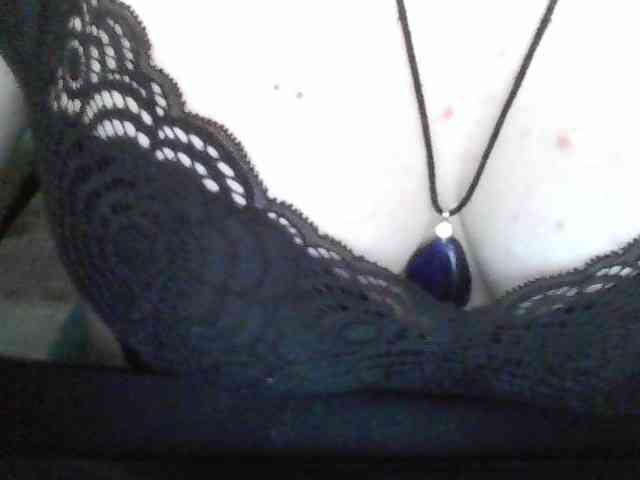 SunnyRaine webcam