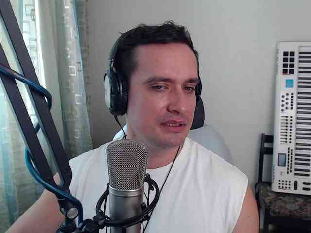 luckyman10000000 Live Webcam on BongaCams