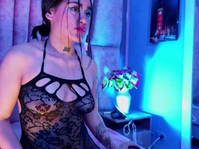 KarlieNaugthy webcam