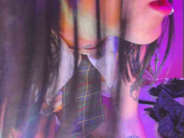 KarlieNaugthy webcam