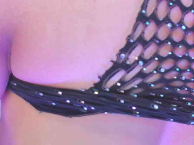 KarlieNaugthy webcam