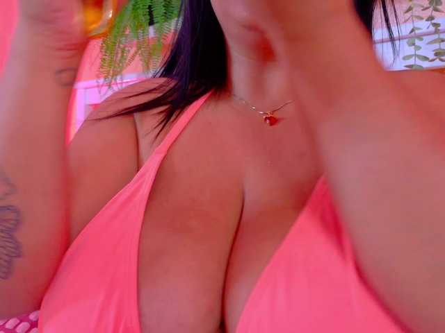 Kendalmiller's BongaCams show and profile