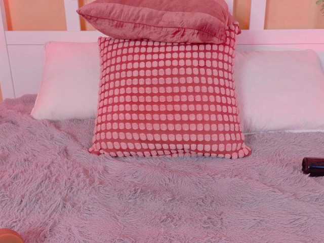 Kendalmiller's BongaCams show and profile