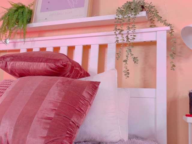 Kendalmiller's BongaCams show and profile