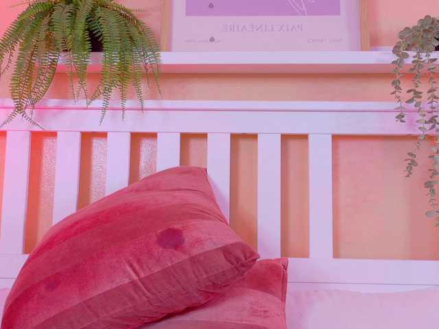 Kendalmiller's BongaCams show and profile