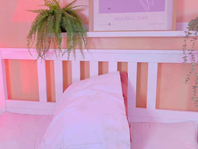 Kendalmiller's BongaCams show and profile