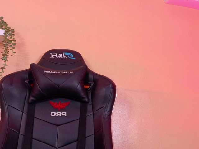 Kendalmiller's BongaCams show and profile