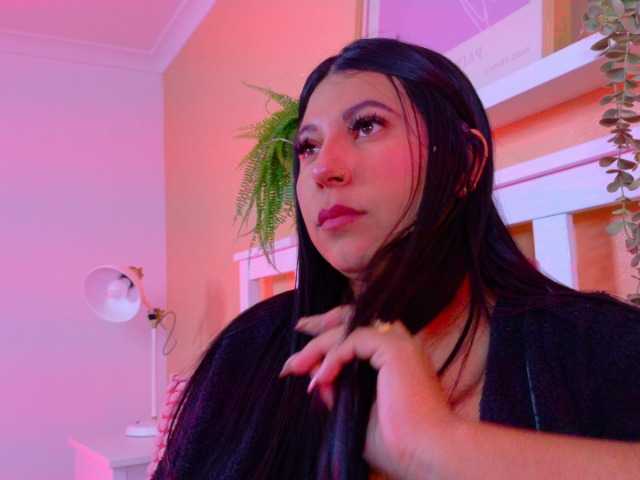 Kendalmiller's BongaCams show and profile