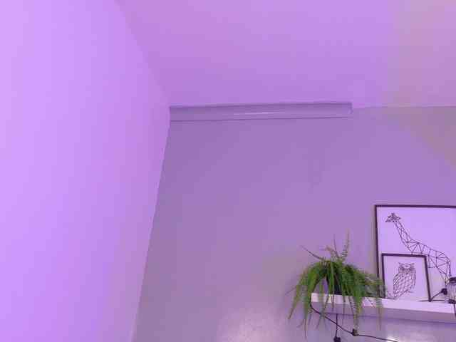 Kendalmiller webcam