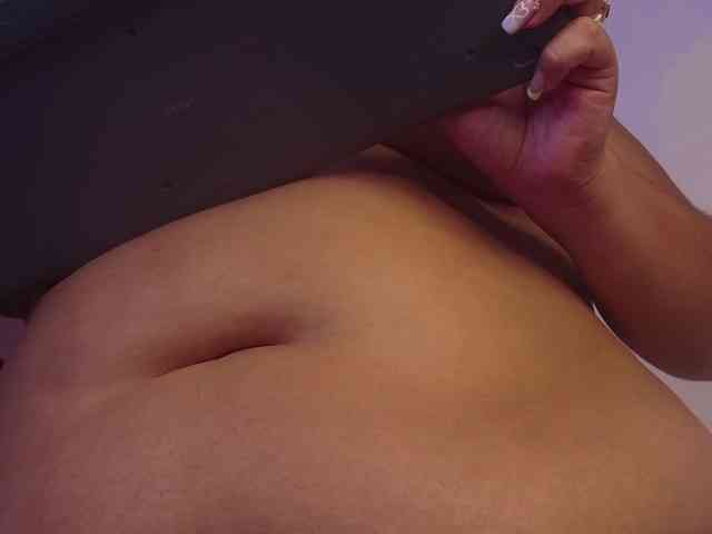 Kendalmiller webcam