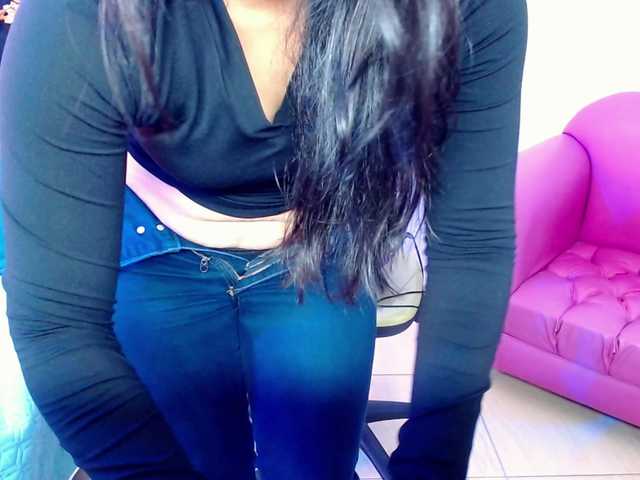 Zoe-rossi99 on BongaCams