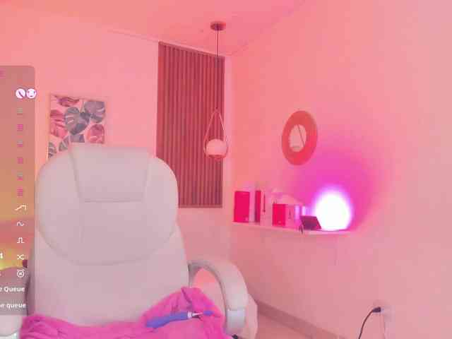 TiffanyWright webcam