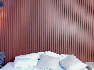 kira-rodriguez Porn Show