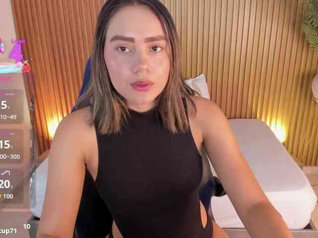 kira-rodriguez webcam
