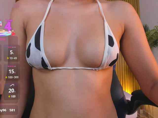 kira-rodriguez webcam