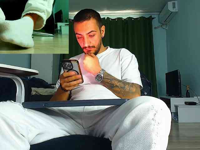 AndrewBanner AndrewBanner