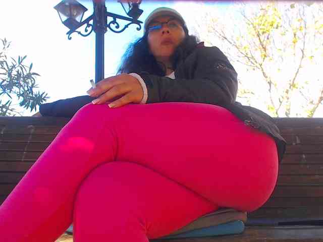 AnnBigLabia webcam