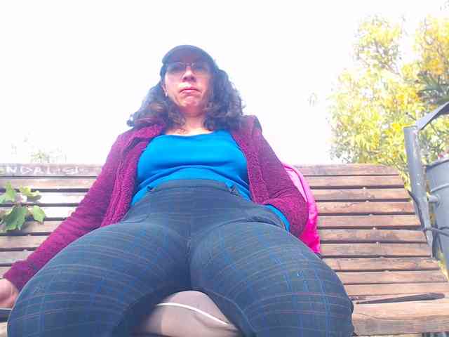 AnnBigLabia webcam