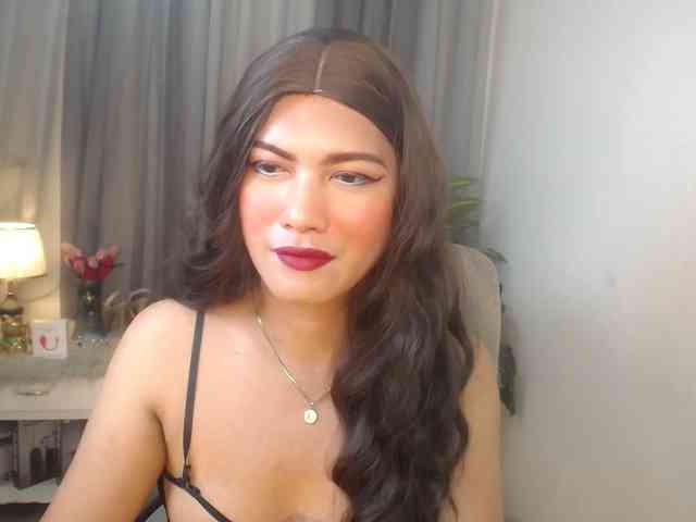 Queensabbyvee Live Webcam on BongaCams