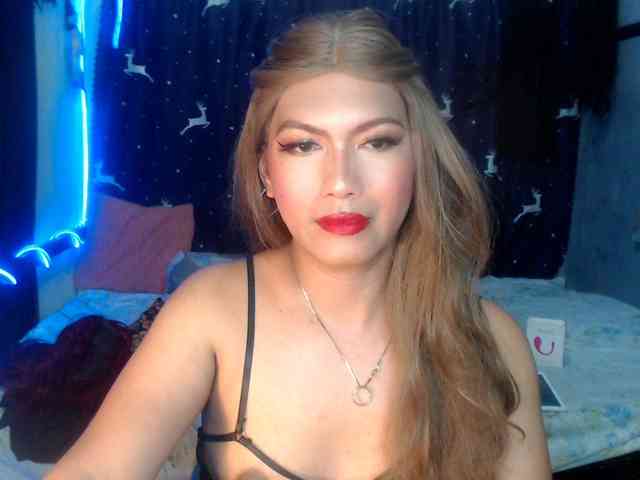 Queensabbyvee Live Webcam on BongaCams