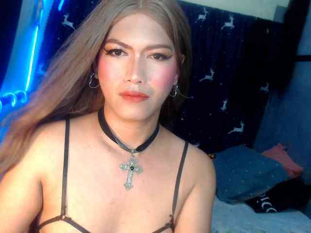 Queensabbyvee Live Webcam on BongaCams