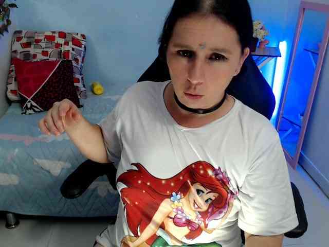victoria-jones webcam