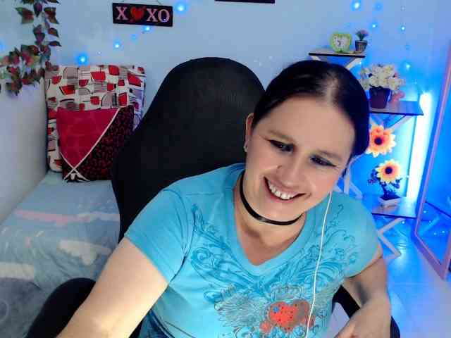 victoria-jones webcam