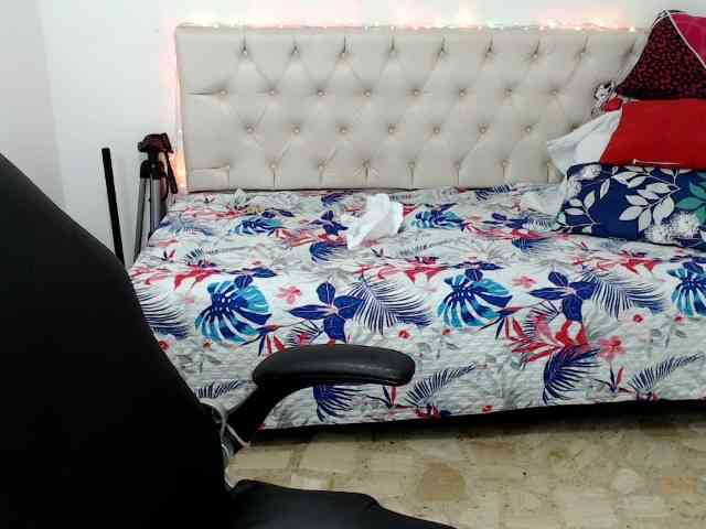 victoria-jones webcam