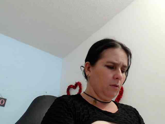 victoria-jones webcam